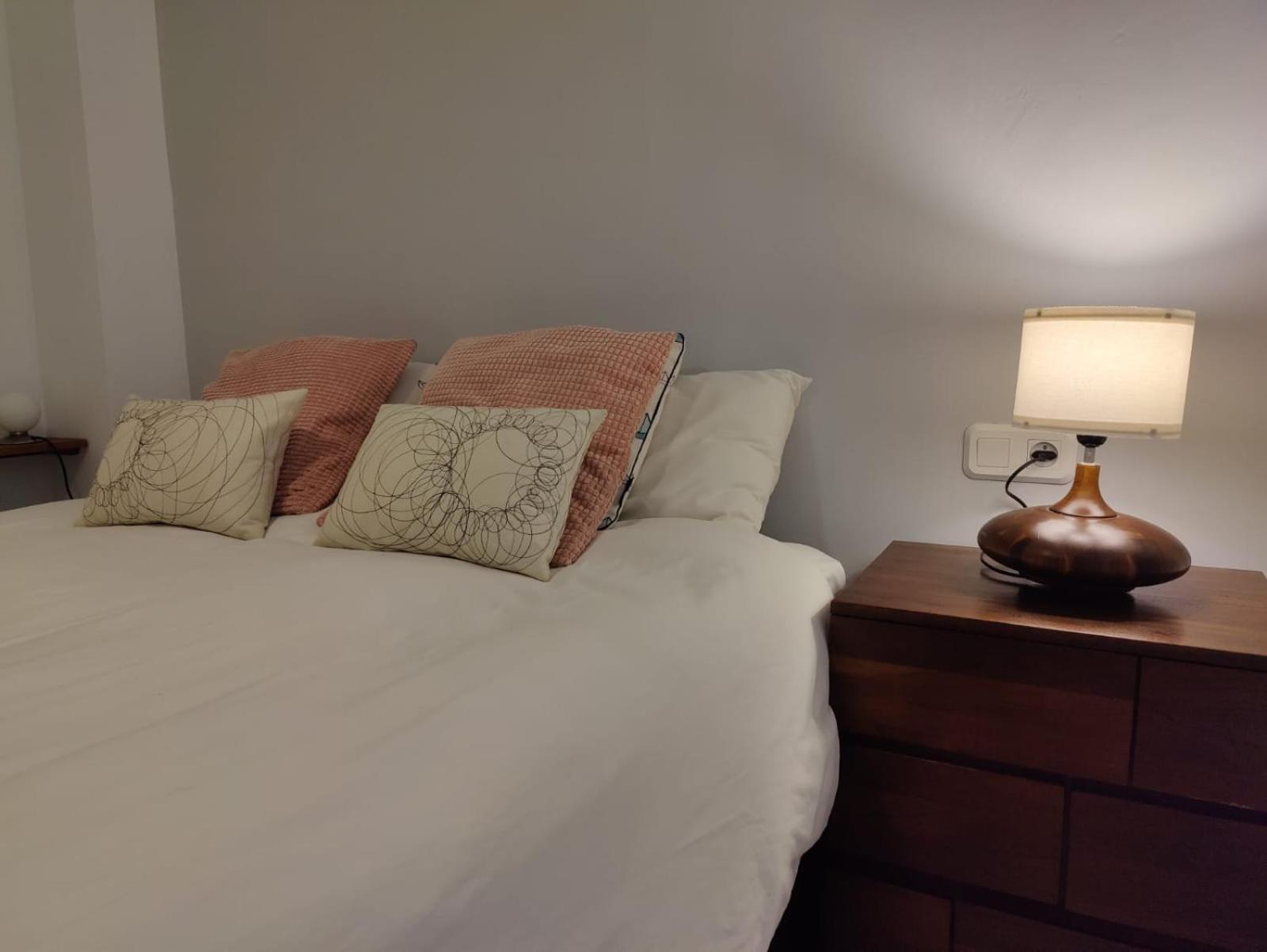 Luminoso Apartamento Exterior Con Balcon Y Patio En Centro Historico Feria-Alameda 塞维利亚 外观 照片
